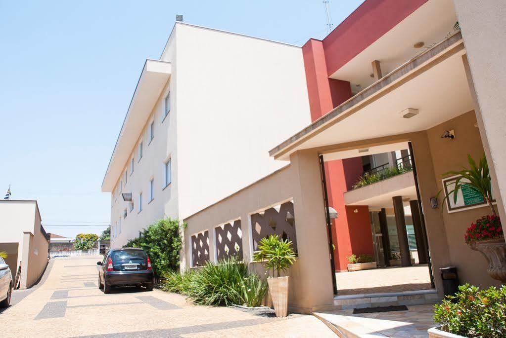 Hotel Premium Pirassununga Exterior foto